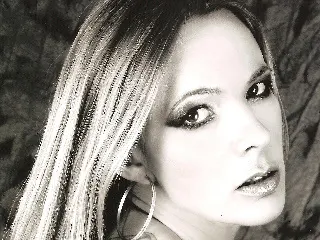 Miriam image 0